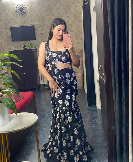 Designer Full Stitched Black Fish Cut Wedding Lehenga For Women