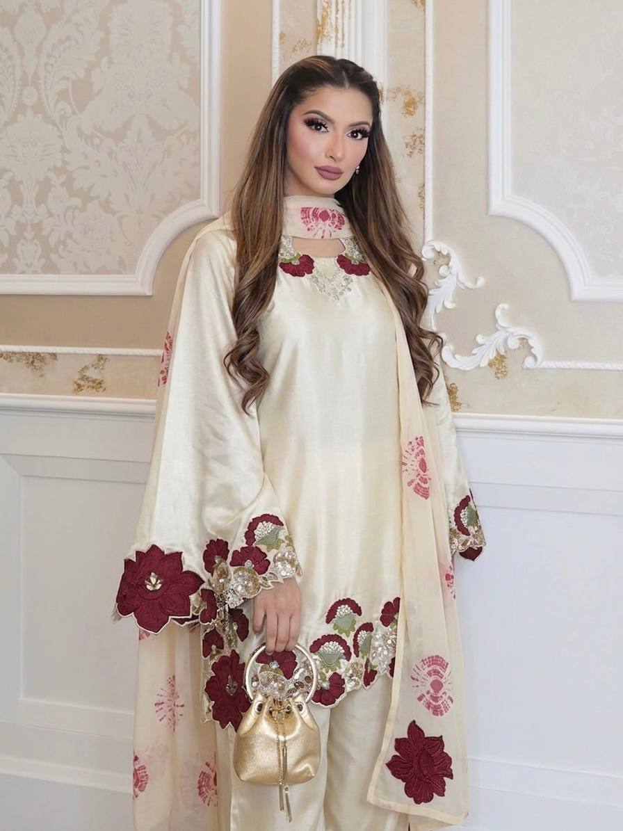 Wedding Wear Ivory Embroidered Pakistani Suit Set with Dupatta Set