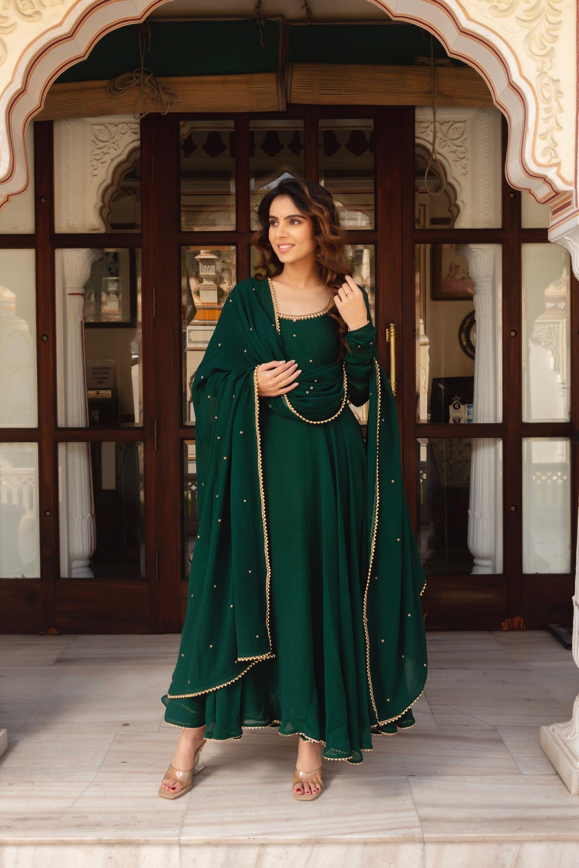 Elegant Green Georgette Anarkali Suit Set with Pearl Border Dupatta