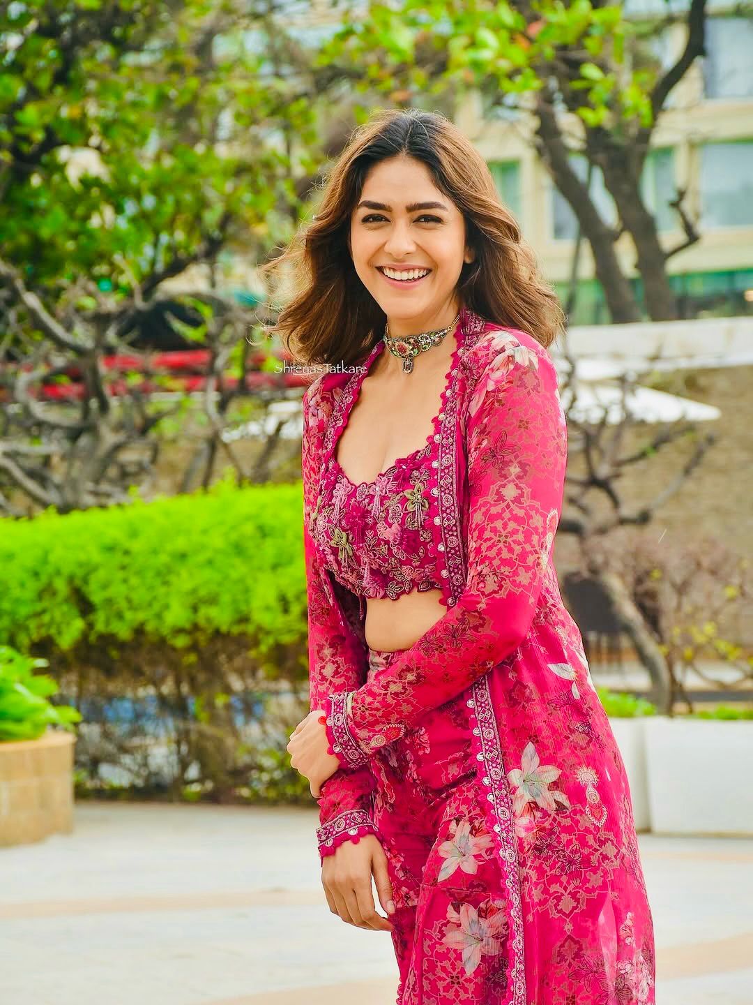 Mrunal Thakur Inspired Red Fringe Indo Western