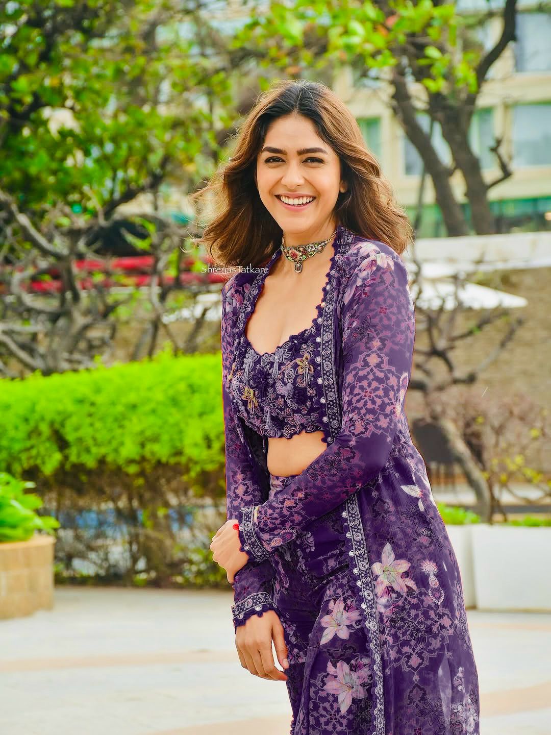 Mrunal Thakur Inspired Red Fringe Indo Western